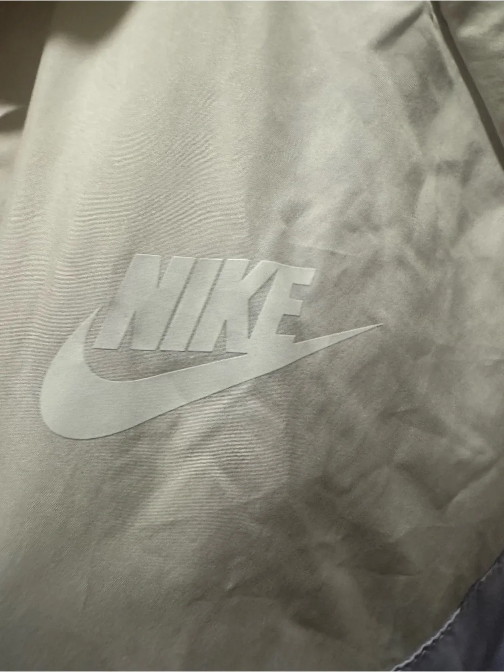 Nike Women's White and Lavender Colorblock Windbreaker Jacket